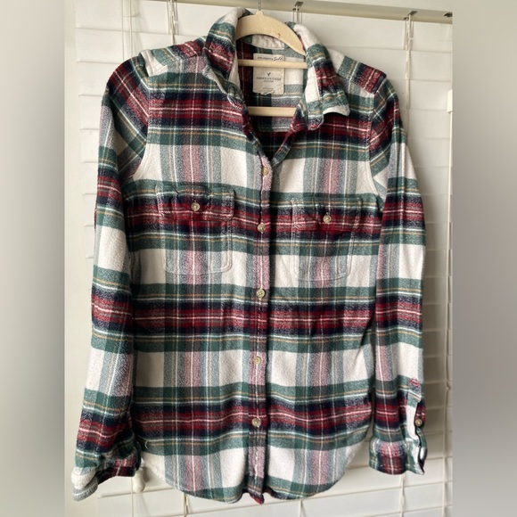 Casual American Eagle Super Soft Red/White/Green Plaid Flannel - Picture 2 of 9